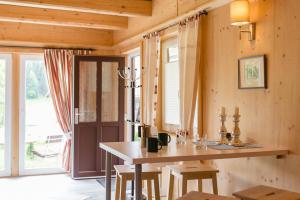 Ảnh trong thư viện ảnh của Holiday Home- Mountain Lodge Gorjuše Pokljuka Bohinj ở Koprivnik v Bohinju