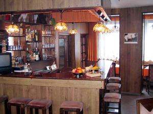 Lounge nebo bar v ubytování Pension MAAN