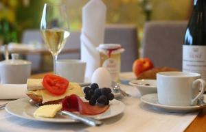 Imagen de la galería de BENZ Weingut & Weinhotel, en Lauda-Königshofen