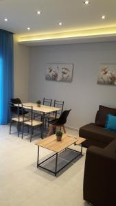 Foto dalla galleria di HOUSE DILENA TSIMTSIRI Luxury Apartment 1 a Limenaria