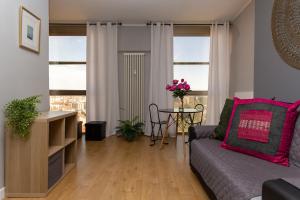 Część wypoczynkowa w obiekcie Yourbanflat Giotto