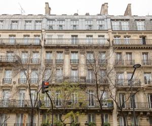 Gallery image of 08 Design Flat Republique in Paris