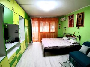 TV a/nebo společenská místnost v ubytování Apartment Adela
