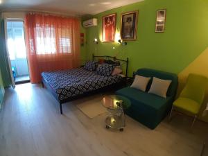 Postel nebo postele na pokoji v ubytování Apartment Adela