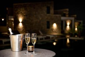 Boissons dans l'établissement Terra Olivia Luxury Villas and Suites