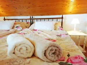 Posteľ alebo postele v izbe v ubytovaní Elisoria Apartments