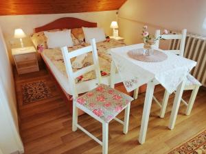 Posteľ alebo postele v izbe v ubytovaní Elisoria Apartments
