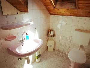 Kúpeľňa v ubytovaní Elisoria Apartments