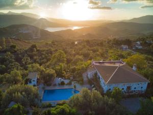 Φυσικό τοπίο κοντά σε αυτή η παραθεριστική κατοικία