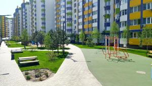 Ο χώρος παιχνιδιού για παιδιά στο 069 квартира ЖК Щасливий, 2 поверх,укриття в комплексі