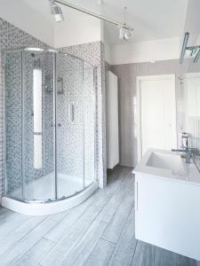 Phòng tắm tại Vista Reale Apartment