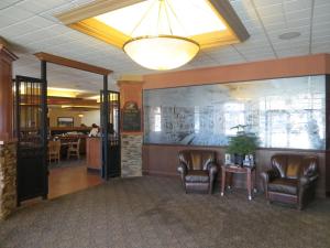 Imagen de la galería de Athabasca Valley Inn & Suites, en Hinton