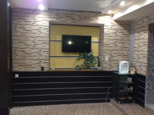 Ο χώρος του λόμπι ή της ρεσεψιόν στο Power House Hotel