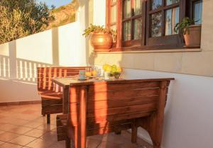 Fotografie z fotogalerie ubytování Villa Limnioni v destinaci Archangelos