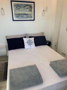 Postel nebo postele na pokoji v ubytování Apartments Lota