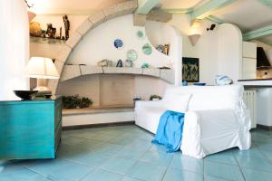 A seating area at Villa Vanessa