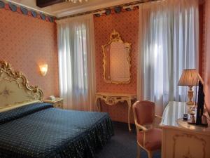 Postel nebo postele na pokoji v ubytování Hotel Diana + 37 fotografií