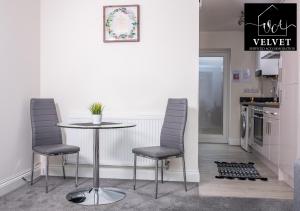 Gallery image of 1 Bed House , Free WiFi,Free Parking,Leasure,Business in Swansea