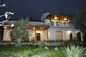 Vonkajšia záhrada v ubytovaní Apartment in Mali Lošinj with Seaview, Terrace, Air condition, WIFI (3780-2)