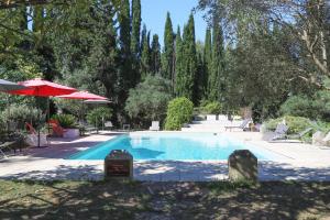 Piscina en o cerca de Château d'Agel chambres d'hôtes