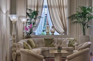 A seating area at Terme Europa