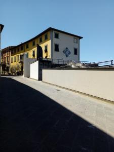 The building in which Az apartmant is located