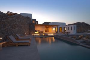 Πισίνα στο ή κοντά στο Villa Tourmaline