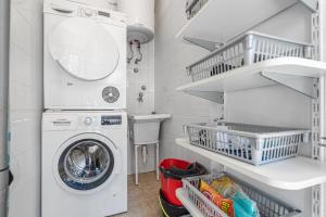 Kuchyňa alebo kuchynka v ubytovaní Terrazas del Duque II apartment