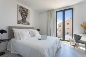Posteľ alebo postele v izbe v ubytovaní Infinity Residence + 37 fotografií