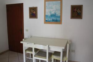 Kép -Casa Miclara Bilocale X3persone --- "Ortensia"- szállásáról Zancában a galériában