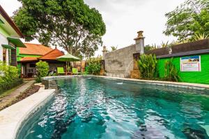 Bazén v ubytování Lembongan Hostel nebo v jeho okolí