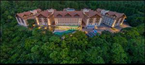 Swimmingpoolen hos eller tæt på Apartamento em Resort & Spa Gramado