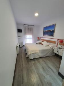 Posteľ alebo postele v izbe v ubytovaní HOTEL RURAL VILLARROMANA de tres estrellas