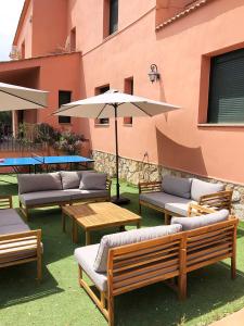 Fotografie z fotogalerie ubytování Cómoda e íntima Villa con piscina pricvada. 4 suites + 4 hab. + 2 baños v destinaci Lloret de Mar