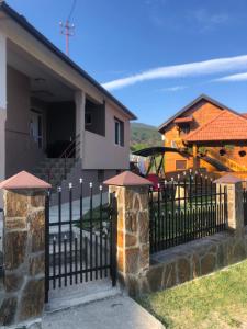 The building in which Az apartmant is located