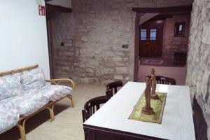 Χώρος καθιστικού στο VITORETXEA casa rural AGUILAR DE CODES