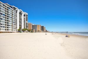 Gallery image of Sands Beach Club in Myrtle Beach