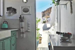 Gallery image of The Mermaid - Serifos in Serifos Chora