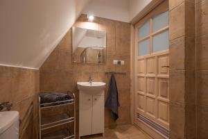 Kúpeľňa v ubytovaní Apartamenty nad Potokiem + 37 fotografií