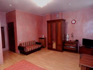 Televizors / izklaižu centrs naktsmītnē Guest House na Slobodskoy