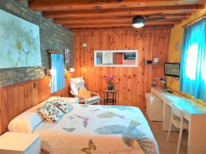 Кухня или мини-кухня в Casa Rural La Era
