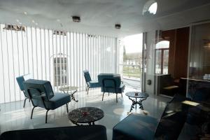Posezení v ubytování Zero Box Lodge Coimbra