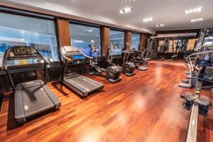 Posilňovňa alebo fitness centrum v ubytovaní Hotel Gołębiewski Białystok