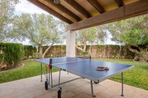 YourHouse Can Cuixa Villa ping-pongozási lehetőségei