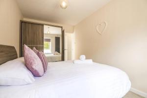 Fotografie z fotogalerie ubytování The Cwtch - 3 Bedroom Holiday Home - Pentlepoir v destinaci Saundersfoot
