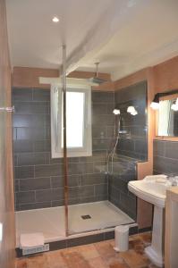 Ένα μπάνιο στο Le Jas des Parpaillous