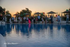 Majutusasutuse Mikri Vigla Hotel Beach Resort külastajad