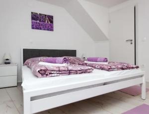 Posteľ alebo postele v izbe v ubytovaní Old Town centar, cozy and quiet modern apartment