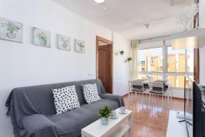 Istumisnurk majutusasutuses Apartamento Torrox Playa Solset