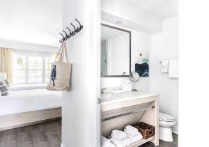 Phòng tắm tại Parrot Key Hotel & Villas